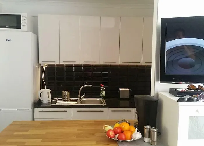 Elegance بلايا ديل إنغلز