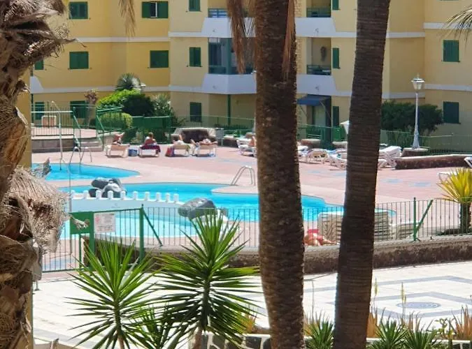 Elegance アパート *